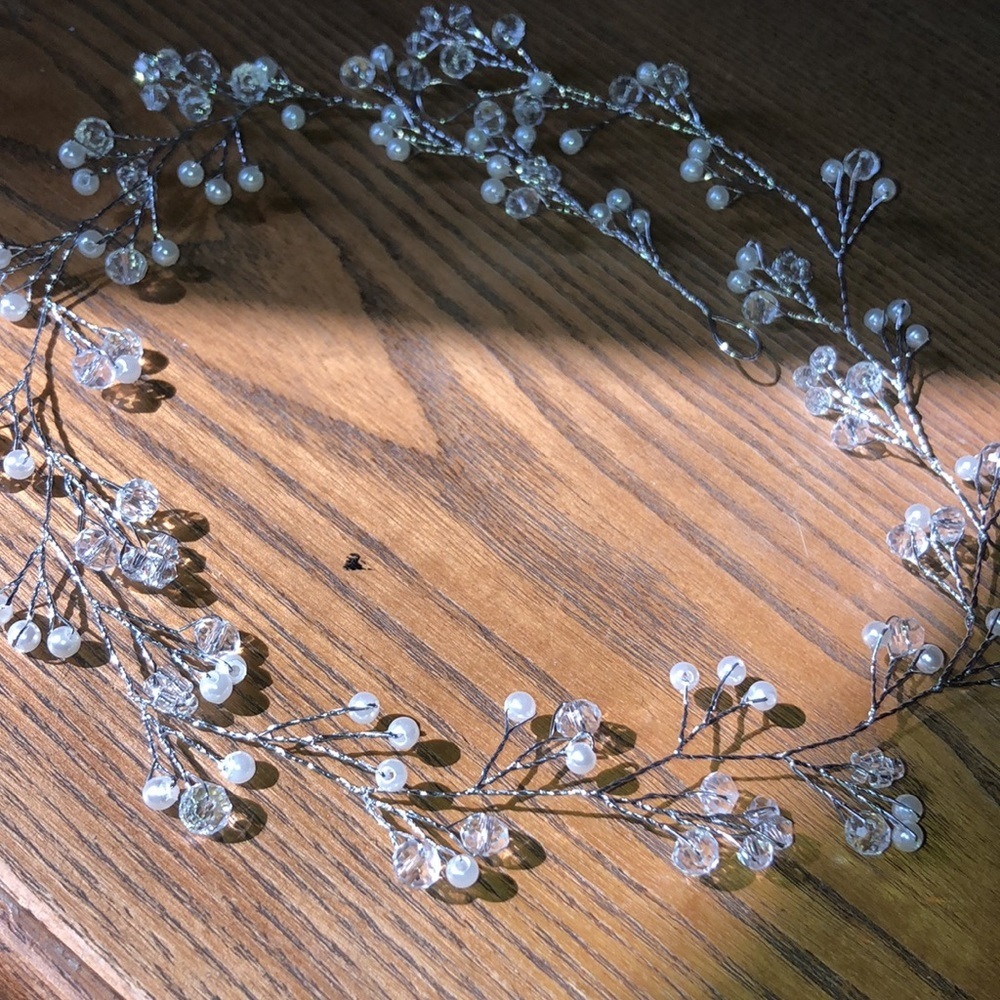 Western Wedding Jewelry Headdress Wedding Hair Accessories Crown Floral Pearl​​ - Picture 5 of 5
